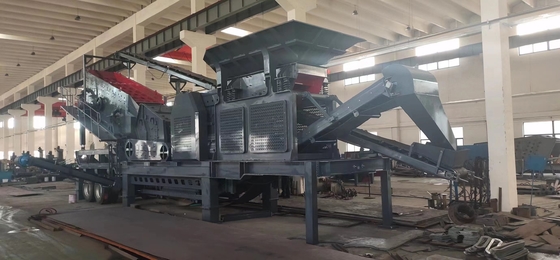 Mobiler Granit-Schlagbruchmaschine 100 T / H angepasste Anforderung Steckdose Größe 50-100mm