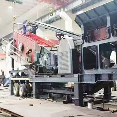 Mobiler Granit-Schlagbruchmaschine 100 T / H angepasste Anforderung Steckdose Größe 50-100mm
