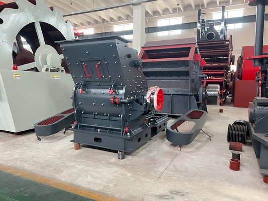 Erzmaterialien PC Grobpulver Hammermühle Produktionslinie bei 550-800 mm Drehgeschwindigkeit