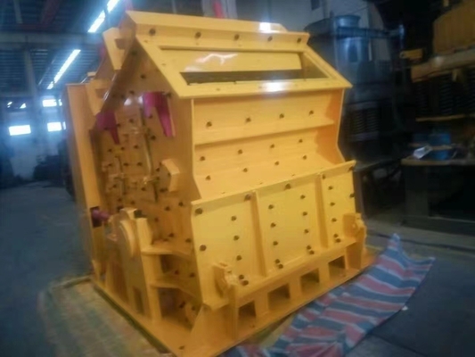 Unter technischer Anleitung Anlage 50-300 T/H Kalkstein Granit Schlagbrucher